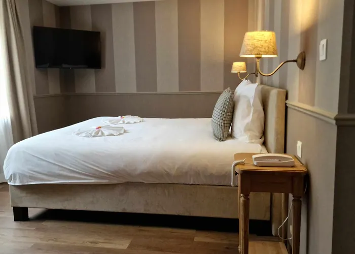 Hotel Le Cor De Chasse