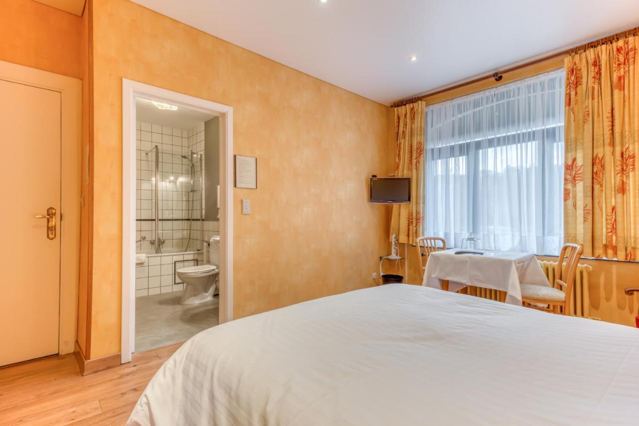 Hotel Le Cor De Chasse 2*