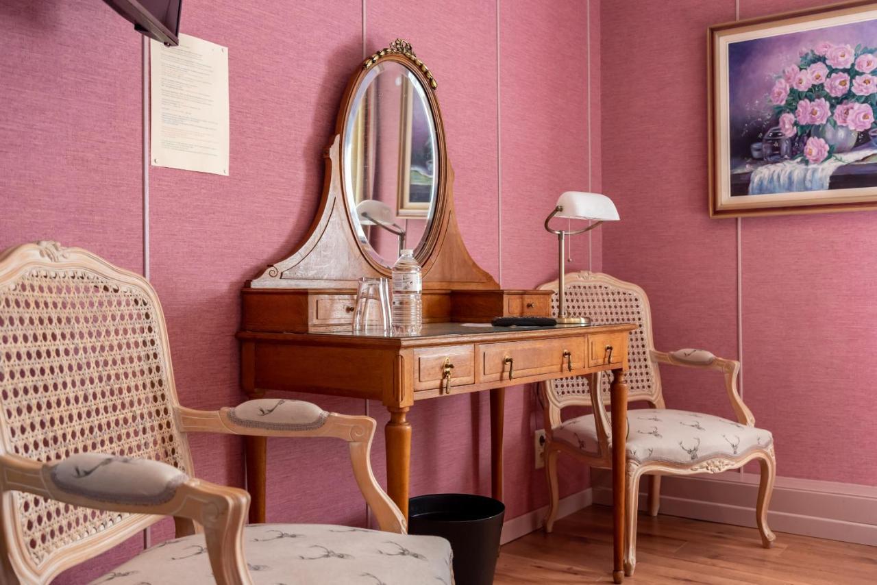 Le Cor De Chasse Hotel